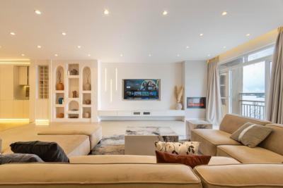 Luxury 3 Bedroom Apartment, Lekki Phase 1, Lekki, Lagos, Flat / Apartment Short Let