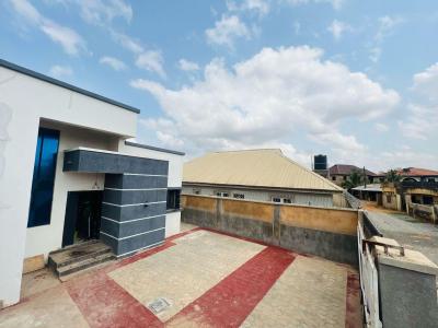 Very Spacious Lovely 2 Bedroom Bungalow, Magboro, Ogun, Detached Bungalow for Sale