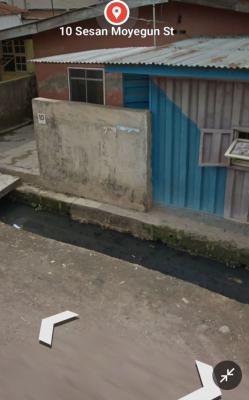 Fantastic Bungalow on a Full Plot of Land, Off Adeshina, Ijeshatedo, Surulere, Lagos, Detached Bungalow for Sale