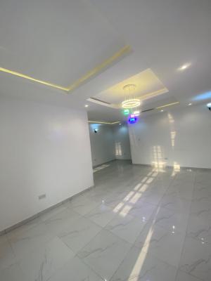 Magnificent One Bedroom Apartment Upstairs, All Saints Estate Before Novare Mall Sangotedo, Lekki Phase 2, Lekki, Lagos, Flat / Apartment for Rent