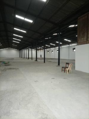 2 Bay Warehouse on 4,400m2, Ajao Estate, Isolo, Lagos, Warehouse for Sale