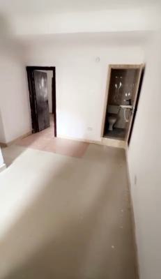 Well Maintained and Spacious 1 Bedroom Apartment Upstairs, Lekki Phase 1, Lekki, Lagos, Mini Flat (room and Parlour) for Rent