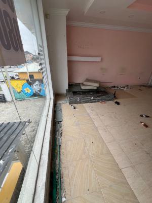 Beautiful Shop Spaces Directly Facing a Major Commercial Road, Lekki Phase 1, Lekki, Lagos, Commercial Property for Rent