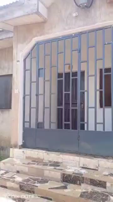 3 Bedroom Bungalow + 2 Shops, Abule Egba, Agege, Lagos, Detached Bungalow for Sale