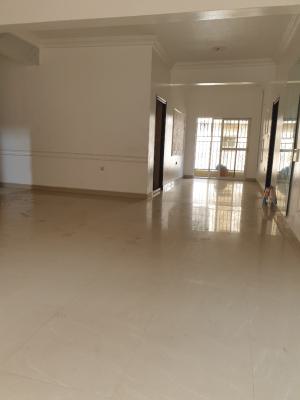 Spacious 3 Bedroom Flat, Ilasan, Lekki, Lagos, Flat / Apartment for Rent