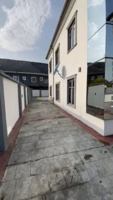 Well Maintained 2 Bedroom Flat, Lakowe, Awoyaya, Ibeju Lekki, Lagos, Flat / Apartment for Rent