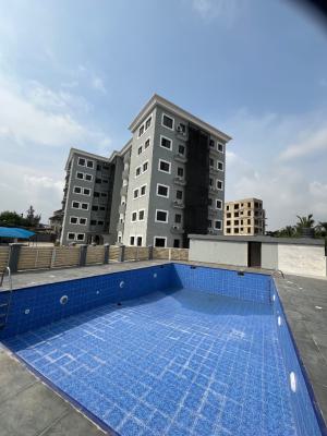 Refurbished Massive 3 Bedroom Apartment with Bq, Off Admiralty Way, Lekki Phase 1, Lekki, Lagos, Flat / Apartment for Rent