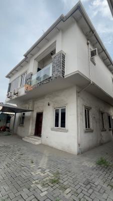 Well Maintained and Spacious 4bedroom Semi-detached with Driveway, Chevy View Estate, Lekki, Lagos, Semi-detached Duplex for Rent