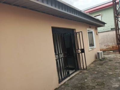 Magodo Phrase 2 Gra  Old House But Maintained Miniflat, Gra Phase 2, Magodo, Lagos, Mini Flat (room and Parlour) for Rent