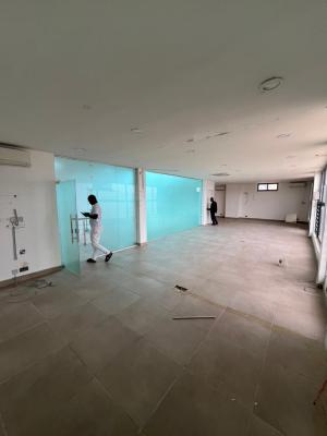 Exquisite Spacious Shop 100sqm, Ikate, Lekki Phase 1, Lekki, Lagos, Shop for Rent