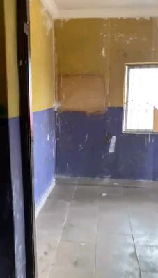 Neatly Used, Spacious and Standard 3 Bedroom Flat, Off Kayode, Onipanu, Shomolu, Lagos, Flat / Apartment for Rent