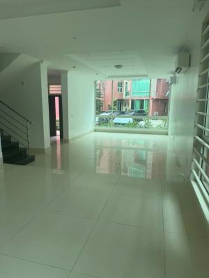 Luxury 3 Bedroom Maisonette with Excellent Facilities, Old Ikoyi, Ikoyi, Lagos, Flat / Apartment for Rent