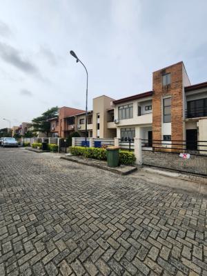 Services 3 Bedrooms Terrace Plus Boys Quarter, Lekki Phase 1, Lekki, Lagos, Terraced Duplex for Rent