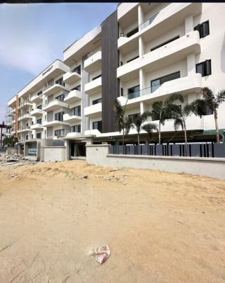 2 Bedroom Service and Spacious Apartment, Lekki Phase 1, Lekki, Lagos, Flat / Apartment for Sale