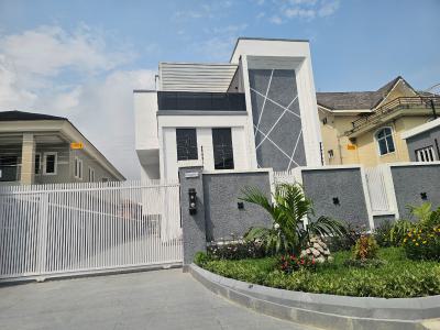 Luxury 5 Bedroom Mansion with 3rooms Bq & Chalet in a Gated Community, Off Admiralty Way, Lekki Phase 1, Lekki, Lagos, Detached Duplex for Sale