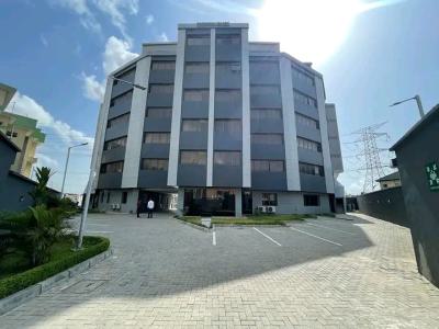 Fully Serviced Morden Office Facility, Victoria Island (vi), Lagos, Office Space for Rent