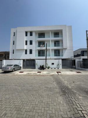 Upscale 2 Bedroom Luxury Apartment with Pool, Elevator, Concierge, Lekki Phase 1, Lekki, Lagos, Flat / Apartment for Sale