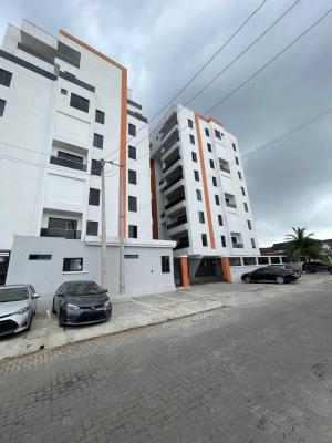 Luxury 3 Bedroom Apartment with Bq,pool,gym & an Elevator, Lekki Phase 1, Lekki, Lagos, Block of Flats for Sale