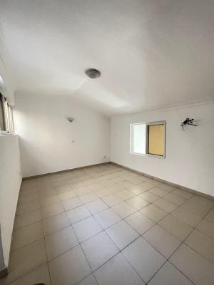 3 Bedroom Apartment, Cadogan Estate, Osapa, Lekki, Lagos, Flat / Apartment for Rent