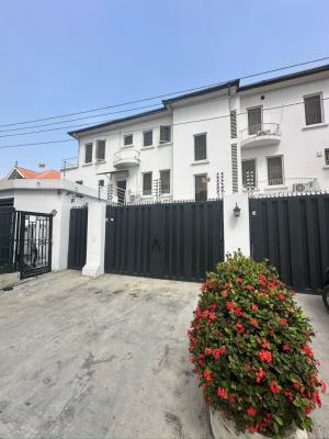 2 Bedroom Apartment (2nd Floor --- 1 Unit Available), Lekki Phase 1, Lekki, Lagos, Flat / Apartment for Rent