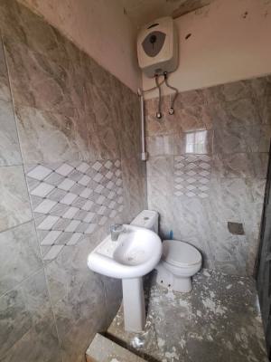 Luxury and Spacious 3 Bedroom Apartment, Salem, Lekki, Lagos, Flat / Apartment for Rent
