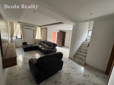 a Demolishable 3- Bedroom Bungalow Sitting on 400sqm, Ademola Adetokunbo, Victoria Island (vi), Lagos, Mixed-use Land for Sale