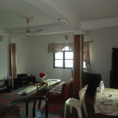 Nice and Spacious 2bedroom Flat Upstairs Office Space in Surulere, Off Tejuosho Road Yaba Lagos, Tejuosho, Yaba, Lagos, Flat / Apartment for Rent
