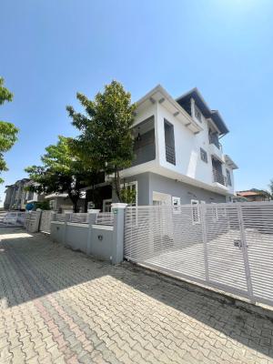 Privately Gated Spacious, 5-bedroom Fully Detached Townhouse with Bq, Off Ikate Elegushi Road, Ikate Elegushi, Lekki, Lagos, Detached Duplex for Rent