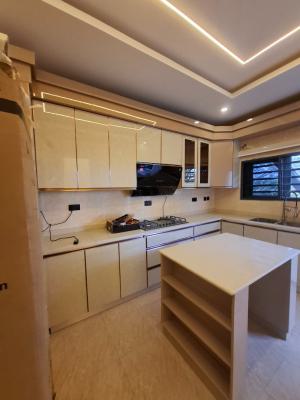 Standard and Furnished 3 Bedroom Apartment, Maitama District, Abuja, Flat / Apartment for Rent