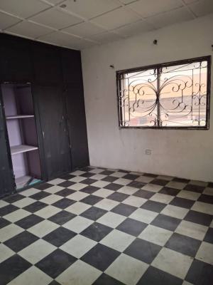 Very Spacious Room Self Contained with Balcony, Makoko Road By Red Cross, Close to 1st Bank on Herbert Macaulay Way, Adekunle, Yaba, Lagos, Self Contain (single Rooms) for Rent