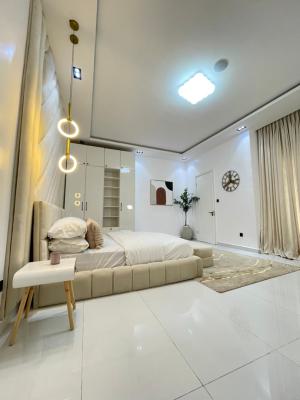 Lumira 4bedroom with Ps5 Snooker and Pool, Ikate, Lekki, Lagos, Mini Flat (room and Parlour) Short Let