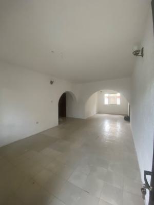 Spacious and Standard 3bedroom Apartment, Thomas Estate Close to The Express, Ajah, Lagos, Flat / Apartment for Rent