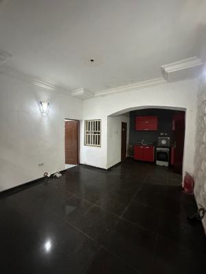 2bedroom Apartment, Chevron / Agungi, Lekki, Lagos, Flat / Apartment for Rent