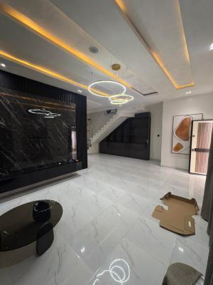 Well Maintained 4bedroom Semi Detached Duplex, Lekki, Lagos, Flat / Apartment for Rent