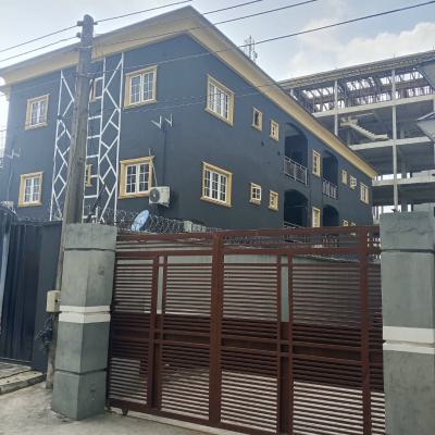 Newly Refurbished 2 Bedroom Apartment, Jakande, Lekki, Lagos, Flat / Apartment for Rent