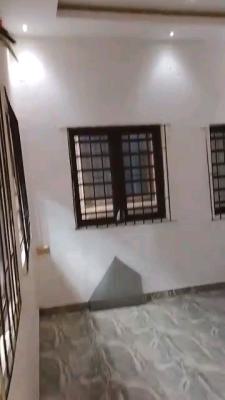 Executive 2bedroom, Close to Car Wash, Bariga Bus Stop, Oworonshoki, Shomolu, Lagos, Flat / Apartment for Rent