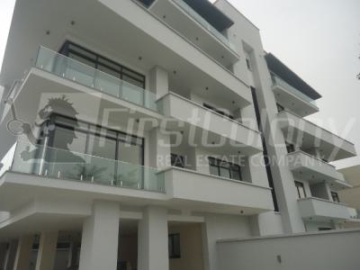 Ample Pent-floor 4 Bedroom Luxury Apartment with Great Facilities, Banana Island, Ikoyi, Lagos, Flat / Apartment for Rent