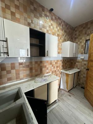 Lovely 2 Bedroom Flat Ensuit, Ologolo, Lekki, Lagos, Flat / Apartment for Rent