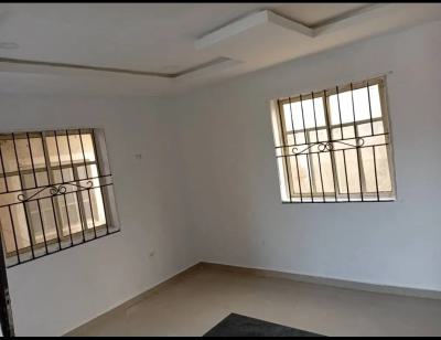 Spacious Room in a Flat, Aptech Estate, Sangotedo, Ajah, Lagos, Self Contain (single Rooms) for Rent