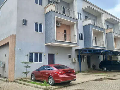 Specious 4 Bedroom Terraced Duplex with BQ