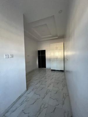 Standard Single Room in a Duplex Shared Apt, Orchid Road Lekki Lagos, Lekki, Lagos, Self Contain (single Rooms) for Rent