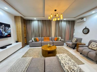 *(gray Escape )* Spacious 2 Bedroom Apartment with Ps5 and City View., Lekki, Lekki Phase 2, Lekki, Lagos, Detached Duplex Short Let