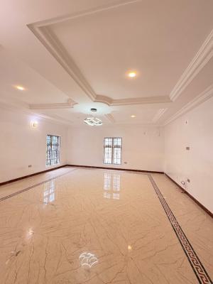 3bedroom, Off Admiralty Way, Lekki Phase 1, Lekki, Lagos, Flat / Apartment for Rent