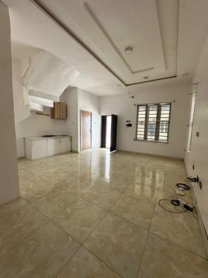 Fully Serviced Mini Flat, Royal Pine Gate 3, Orchid Road, Lekki, Lagos, Mini Flat (room and Parlour) for Rent