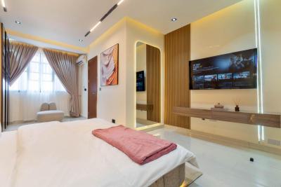 Brand New Luxury 2 Bedrooms Maisonette with Ps5, Snooker, Lekki Phase 1, Lekki, Lagos, Flat / Apartment Short Let