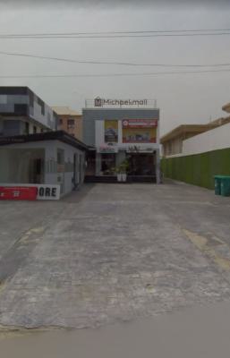 Well Built Commercial Building, Fola Osibo Street, Lekki Phase 1, Lekki, Lagos, Plaza / Complex / Mall for Sale