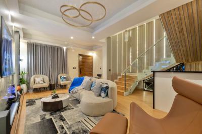 Exquisite 3 Bedroom Apartment, Off Admiralty Way, Lekki Phase 1, Lekki, Lagos, Flat / Apartment Short Let