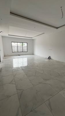 Lovely and Spacious 4-bedroom Terraced Duplex Plus Bq, Admiralty Way, Lekki Phase 1, Lekki, Lagos, Terraced Duplex for Rent