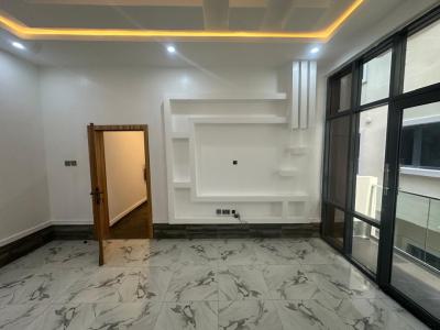 Two Bedroom Flat, Mobil Road, Ilaje, Ajah, Lagos, Flat / Apartment for Rent