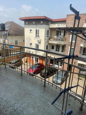 Well Renovated 3 Bedroom Apartment, Ologolo, Lekki, Lagos, Flat / Apartment for Rent